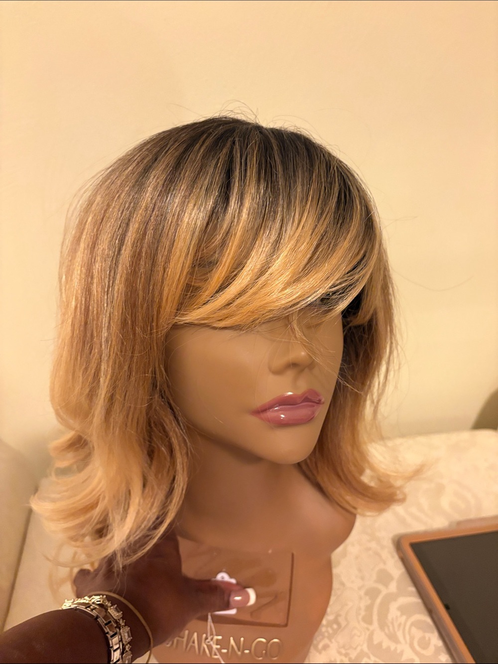Women’s Blonde Layered Wig with Side Bangs